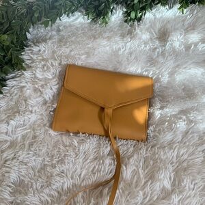Glass Ladder Co Yellow Leather Crossbody Bag Tech Organizer NWT but FLAWED